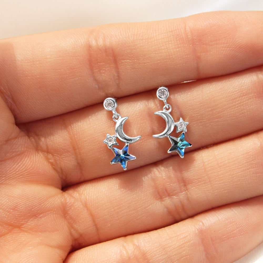 aretes plateados, aretes plateados de luna y estrellas, aretes de estrellas, aretes de luna, aretes plateados