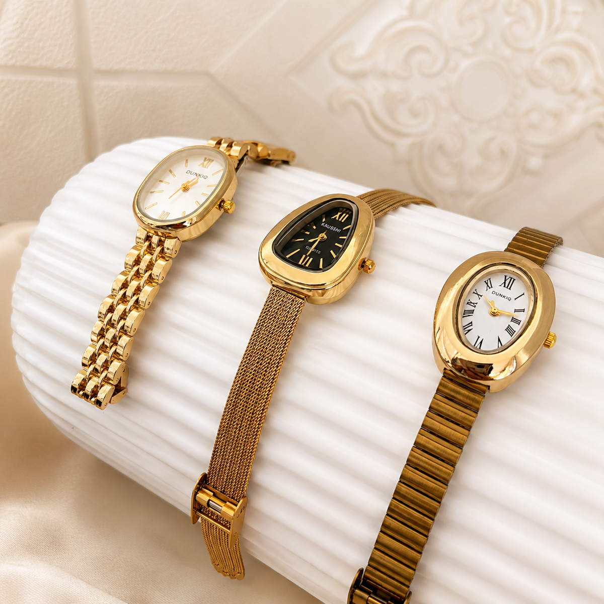 Set Athenea: 2 Pulseras + Reloj Dorado Acero