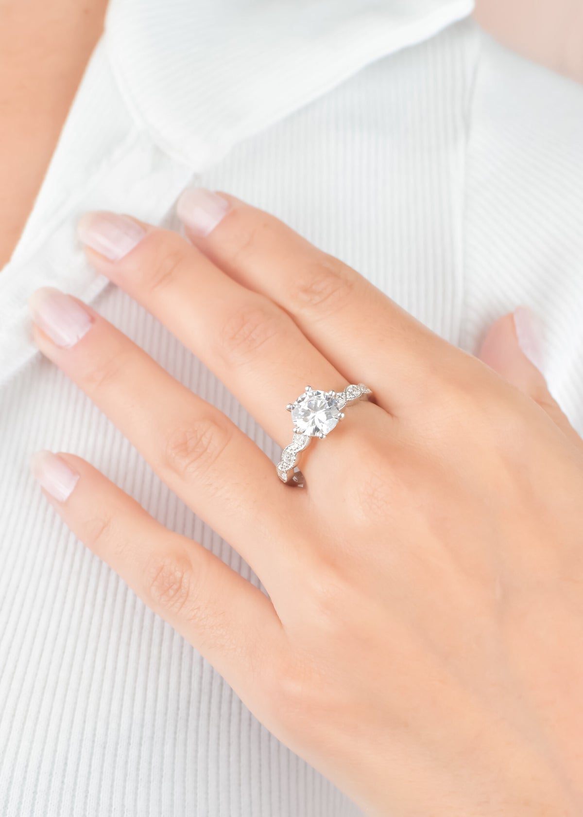 anillo de plata con piedras, anillo de compromiso, anillo de promesa, anillo de plata, anillo con diamantes, anillo de pareja, anillo de mujer, anillo con piedras
